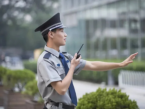 职业化建设能有效降低从业人员的职业风险